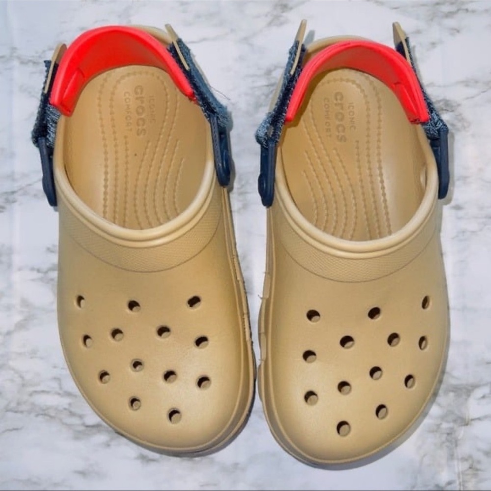 Crocs LIMITED EDITION All Terrain Clog Slip-on Adjustable
Dusty Olive Khaki M5W7